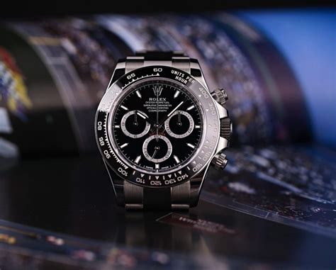 rolex daytona wait list.